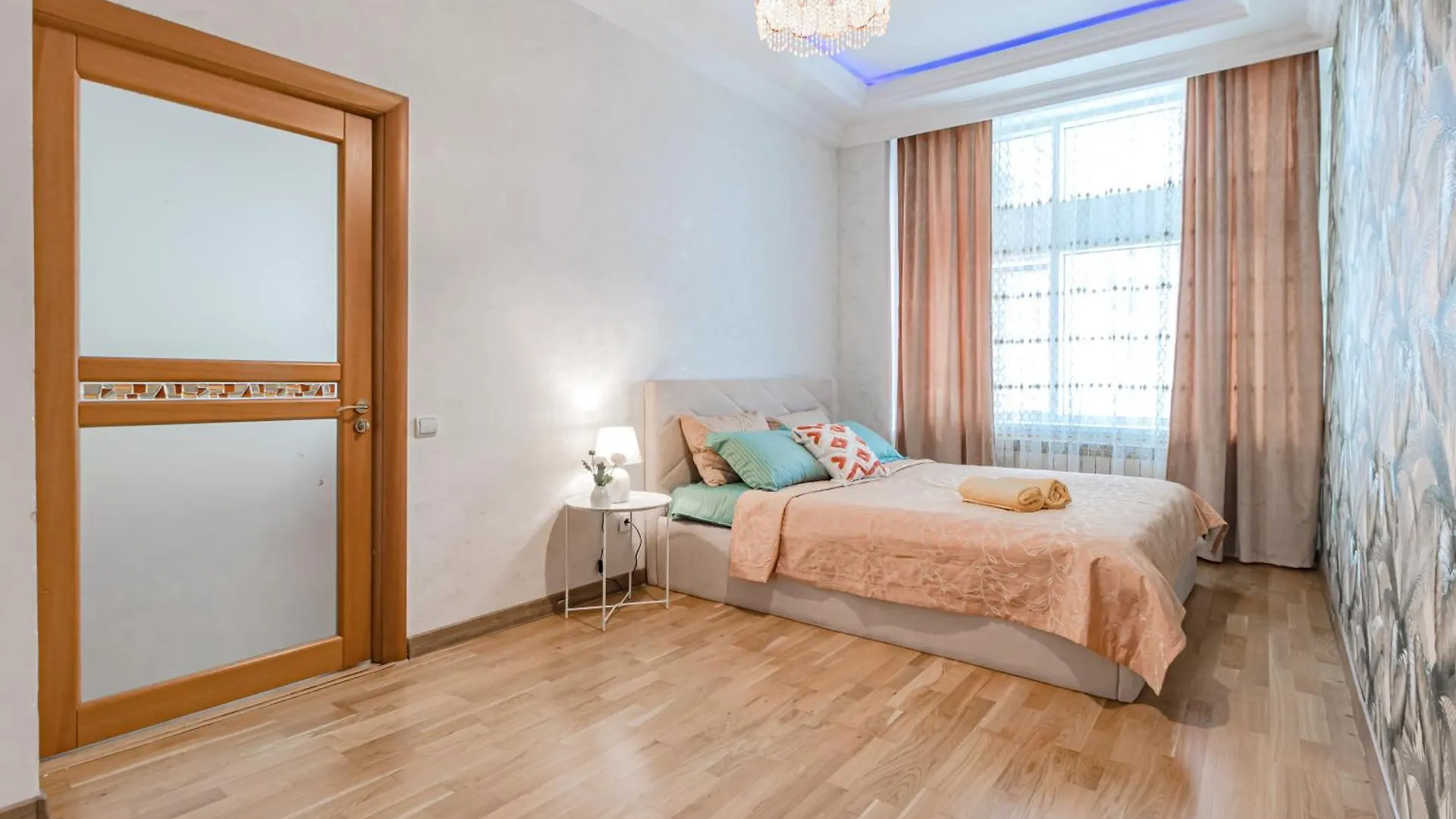 Apartment В Золотом Квадрате Рядом С Монументом Байтерек Nur-Sultan